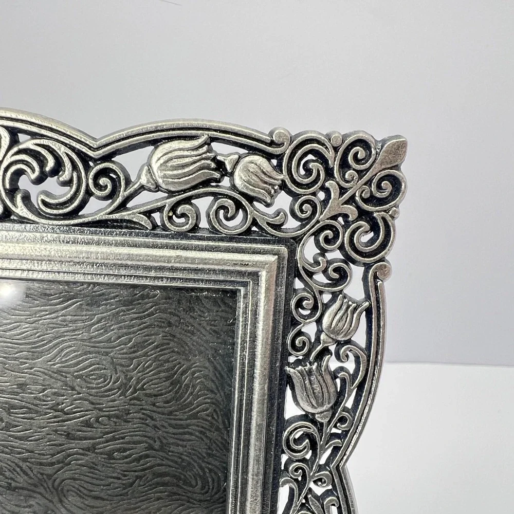 N/A vintage pewter